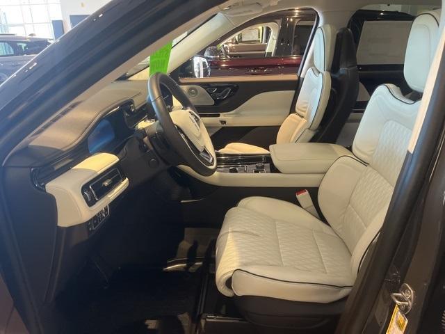 used 2023 Lincoln Aviator car, priced at $72,490