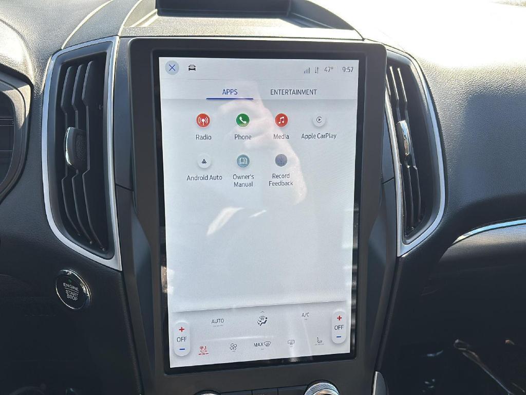 used 2024 Ford Edge car, priced at $33,926
