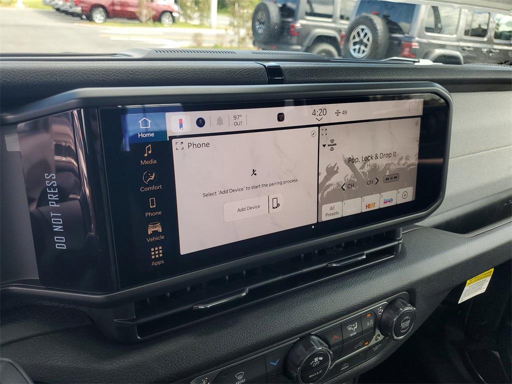 new 2025 Jeep Gladiator car, priced at $40,647