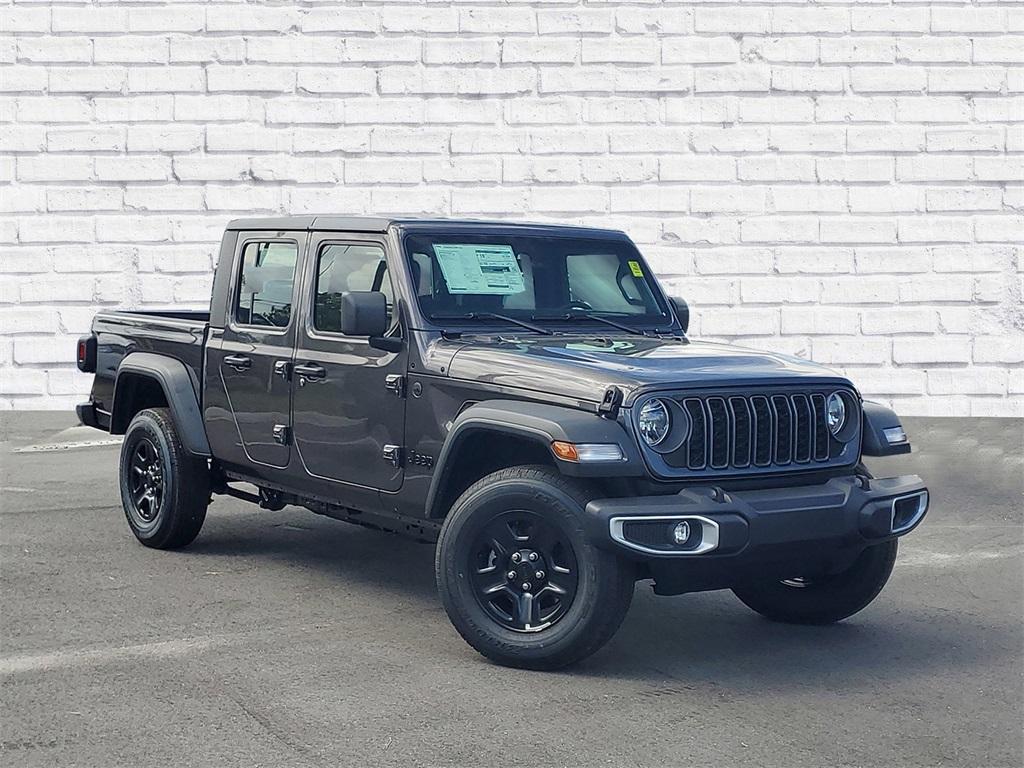 new 2025 Jeep Gladiator car, priced at $40,647