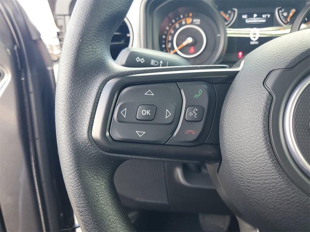 new 2025 Jeep Gladiator car, priced at $40,647