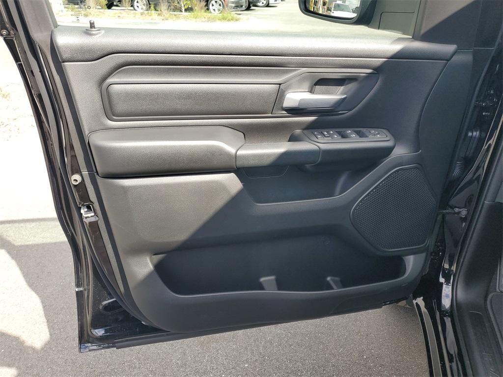 new 2025 Ram 1500 car