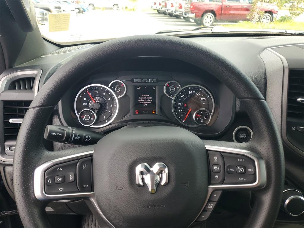 new 2025 Ram 1500 car