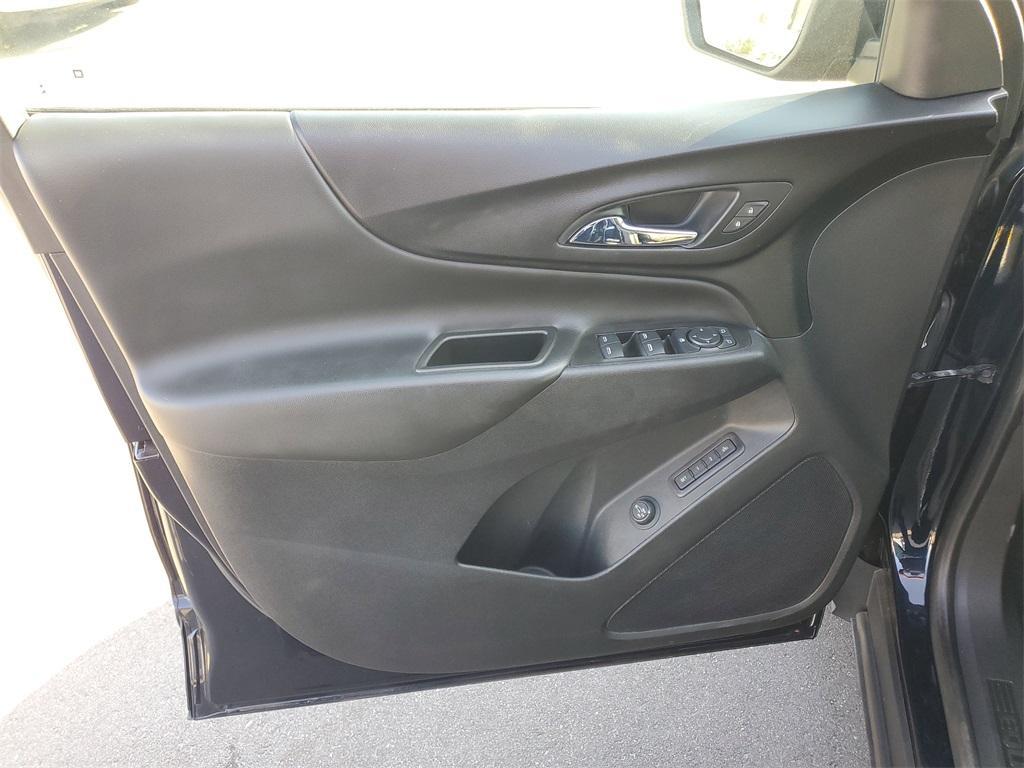 used 2021 Chevrolet Equinox car, priced at $22,568