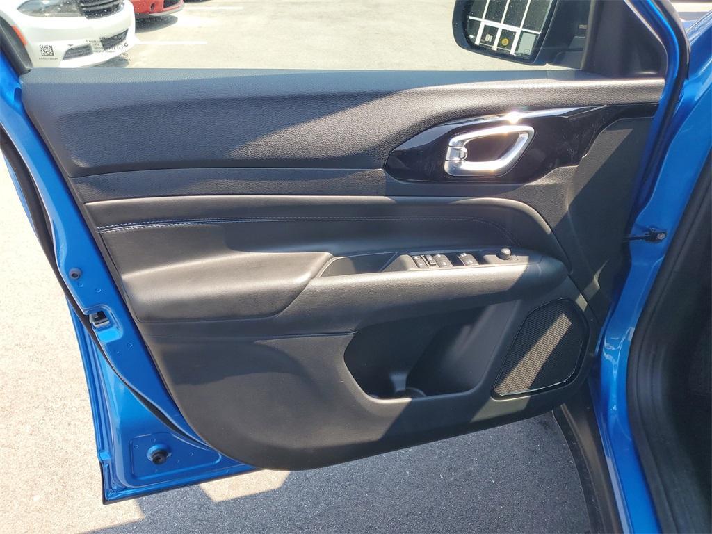 new 2025 Jeep Compass car, priced at $31,487