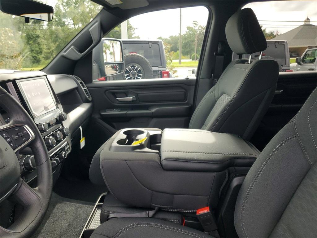 new 2025 Ram 1500 car, priced at $48,989