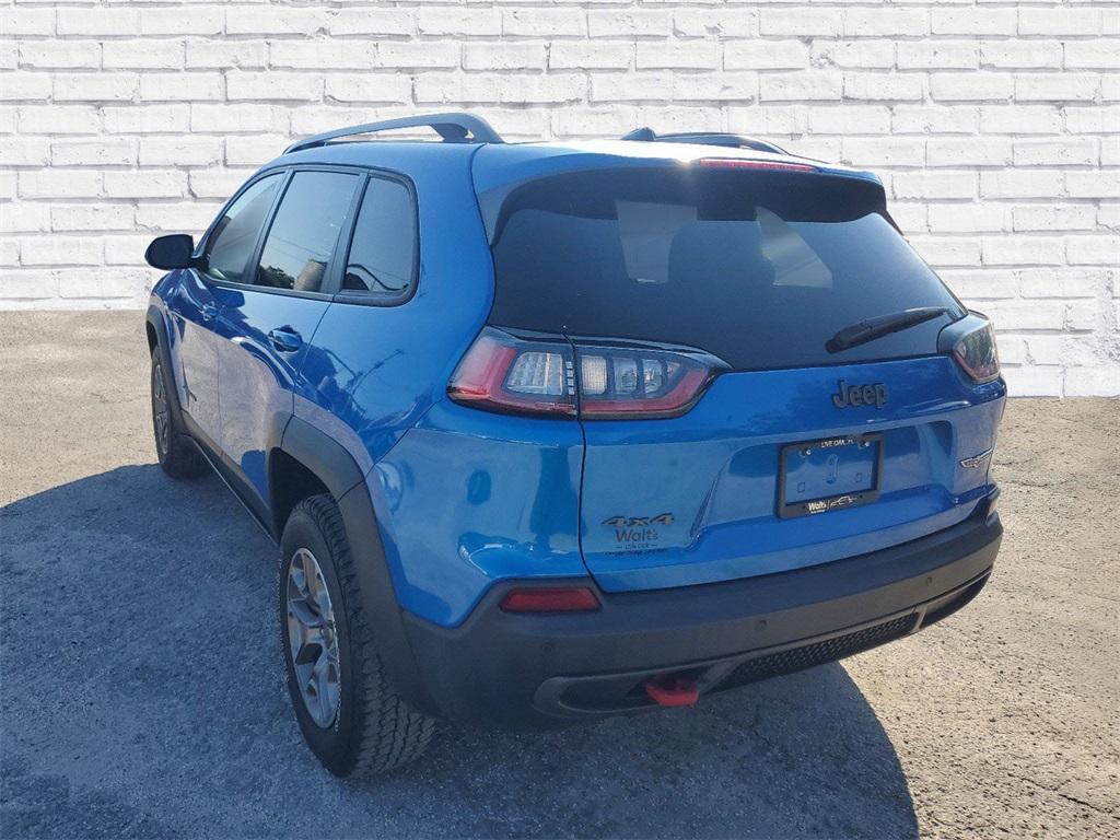 used 2020 Jeep Cherokee car, priced at $21,123