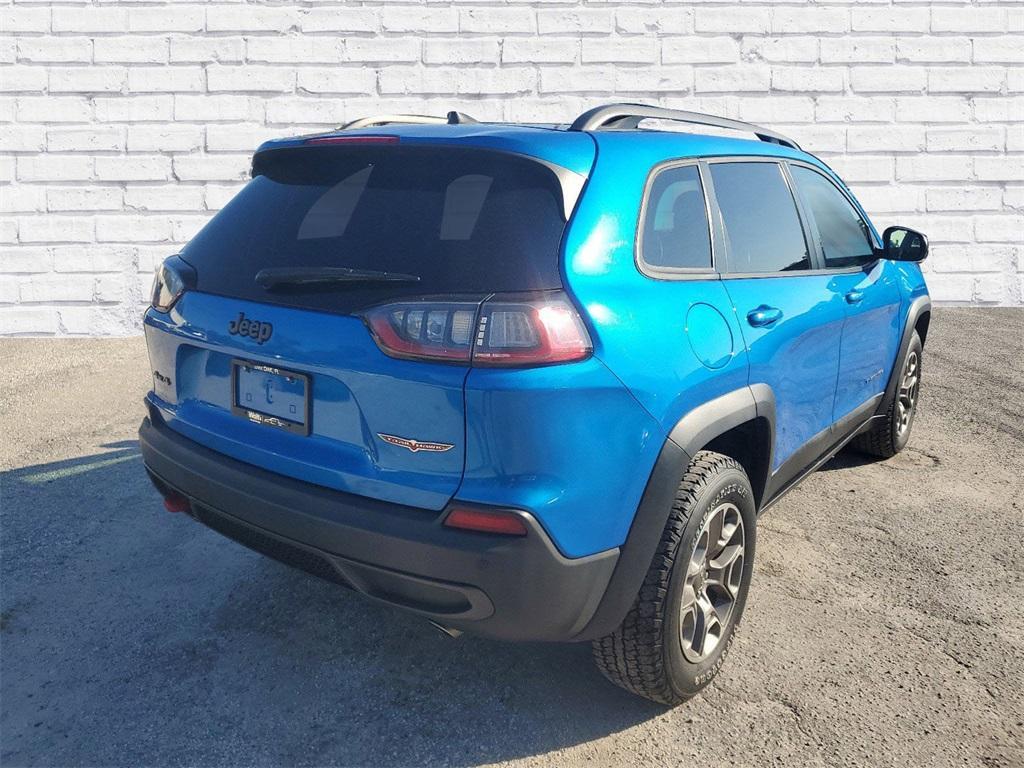 used 2020 Jeep Cherokee car, priced at $21,123