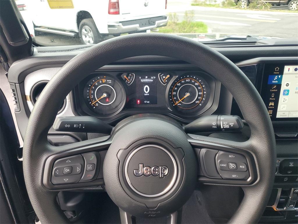 new 2025 Jeep Gladiator car
