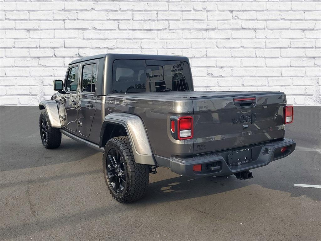 new 2025 Jeep Gladiator car