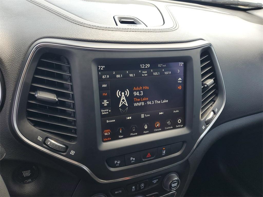 used 2023 Jeep Cherokee car, priced at $23,729