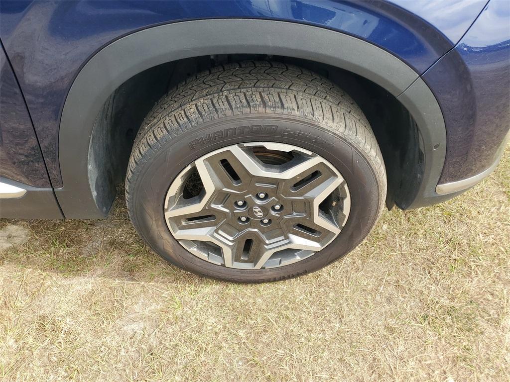 used 2023 Hyundai Santa Fe car, priced at $28,194