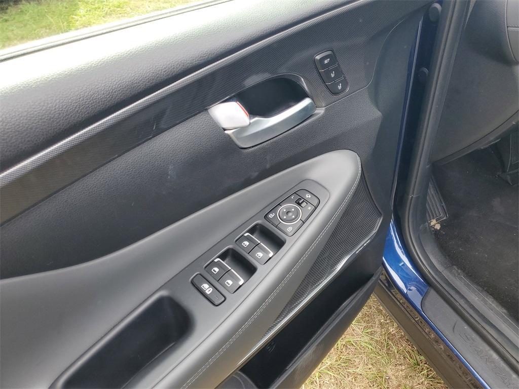 used 2023 Hyundai Santa Fe car, priced at $28,194