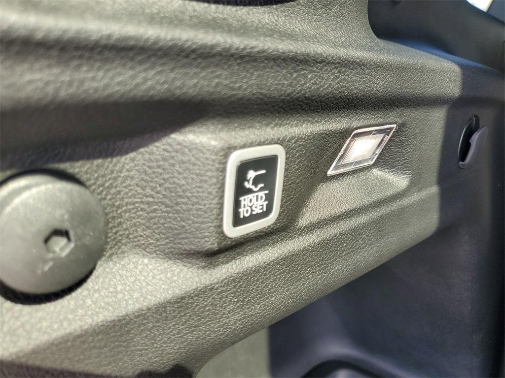 used 2025 Jeep Grand Cherokee L car, priced at $47,692