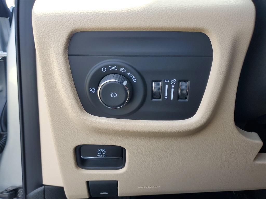 used 2025 Jeep Grand Cherokee L car, priced at $47,692