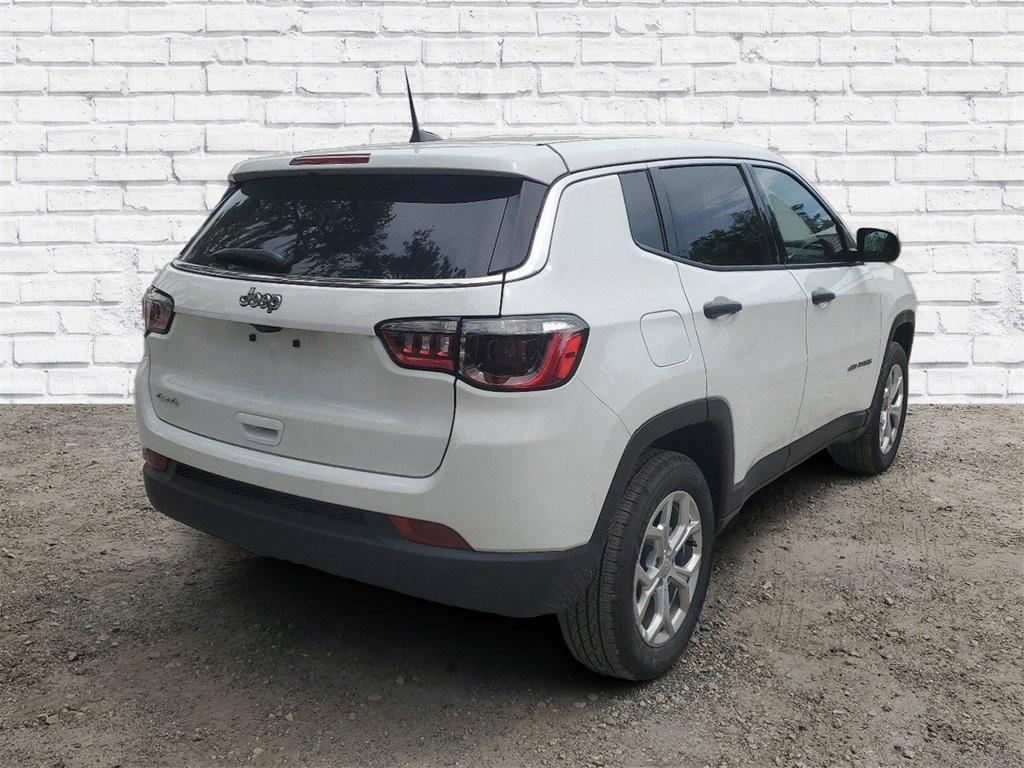 new 2024 Jeep Compass car, priced at $26,495