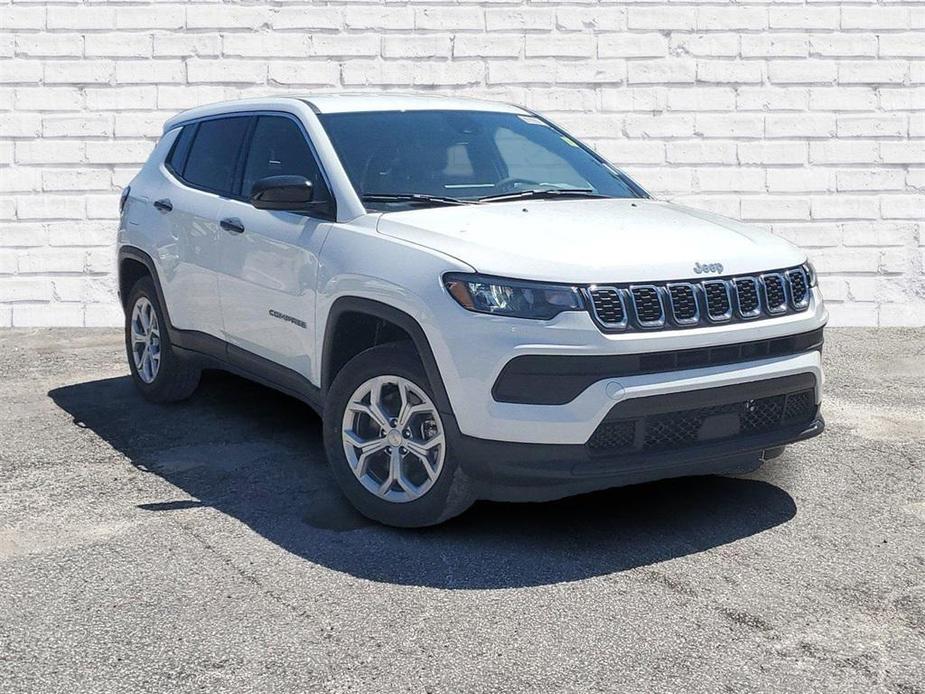 new 2024 Jeep Compass car, priced at $26,495