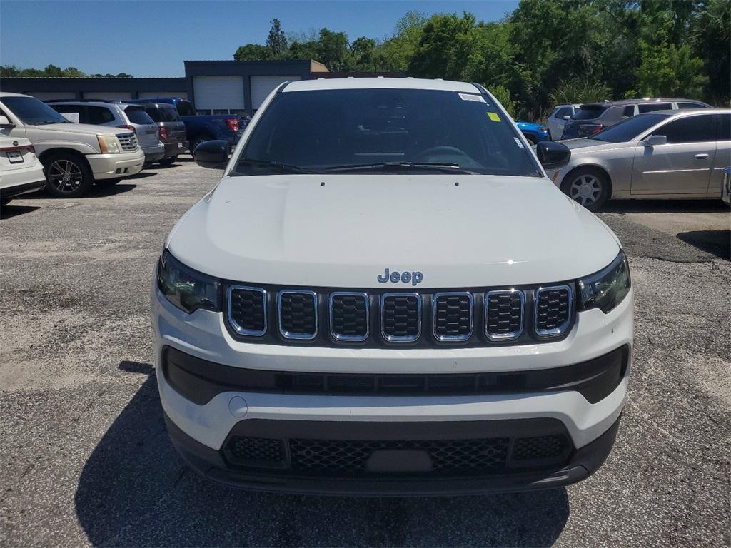 new 2024 Jeep Compass car, priced at $26,495