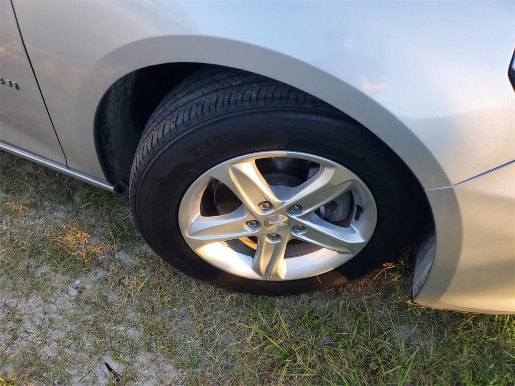 used 2020 Chevrolet Malibu car, priced at $17,655