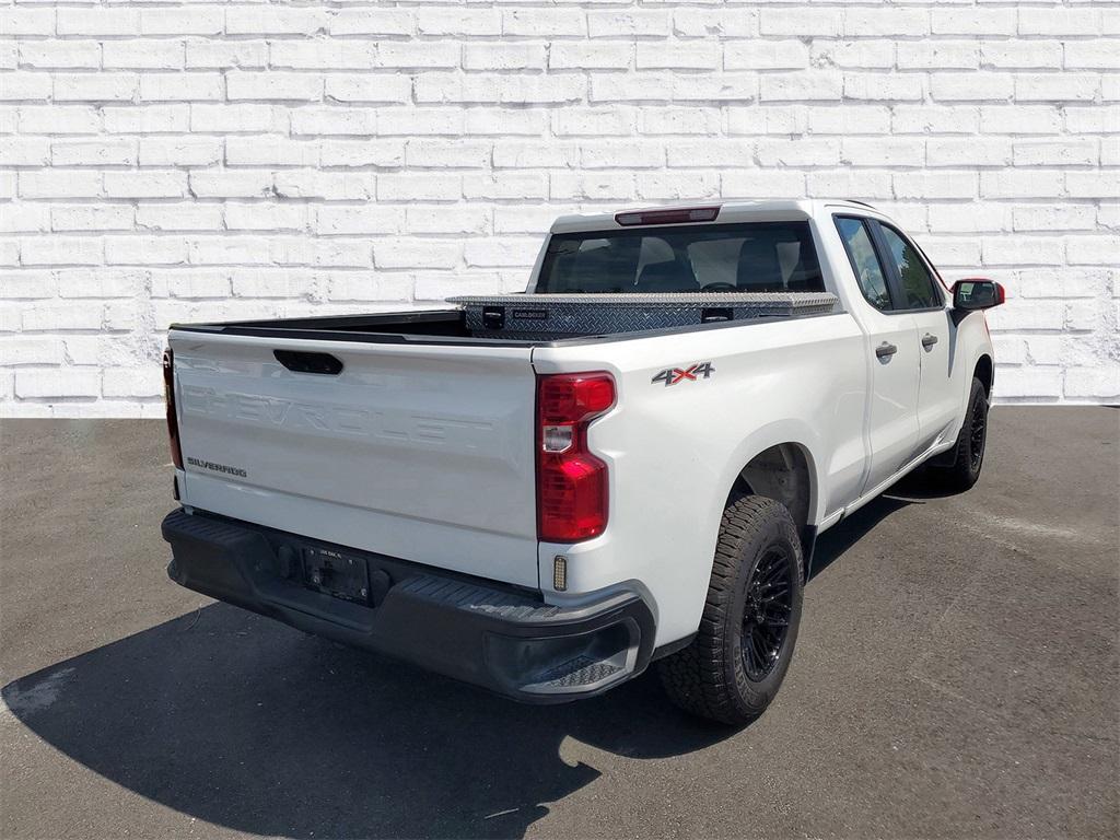 used 2021 Chevrolet Silverado 1500 car, priced at $24,214