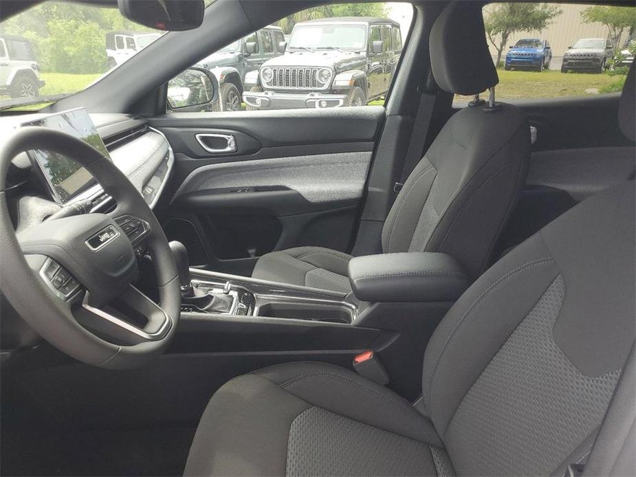 new 2024 Jeep Compass car, priced at $26,495