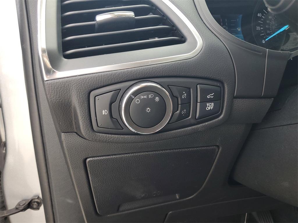 used 2024 Ford Edge car, priced at $29,819