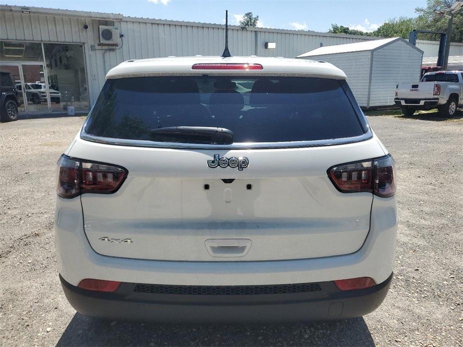 new 2024 Jeep Compass car, priced at $26,495