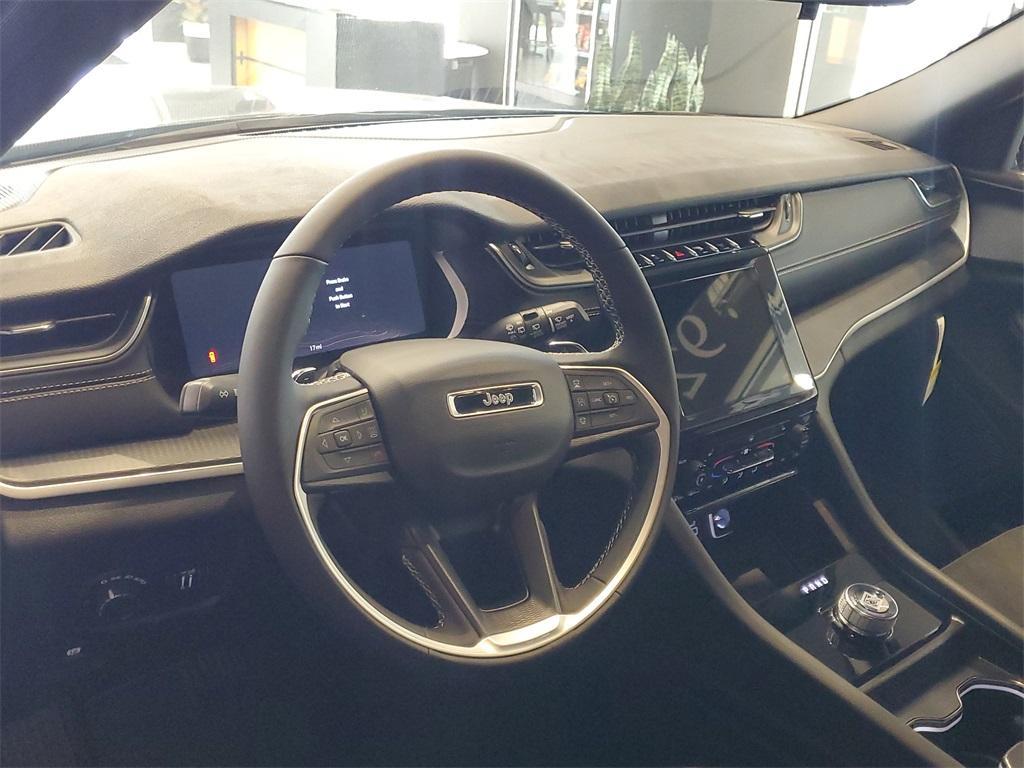 new 2025 Jeep Grand Cherokee L car, priced at $46,998