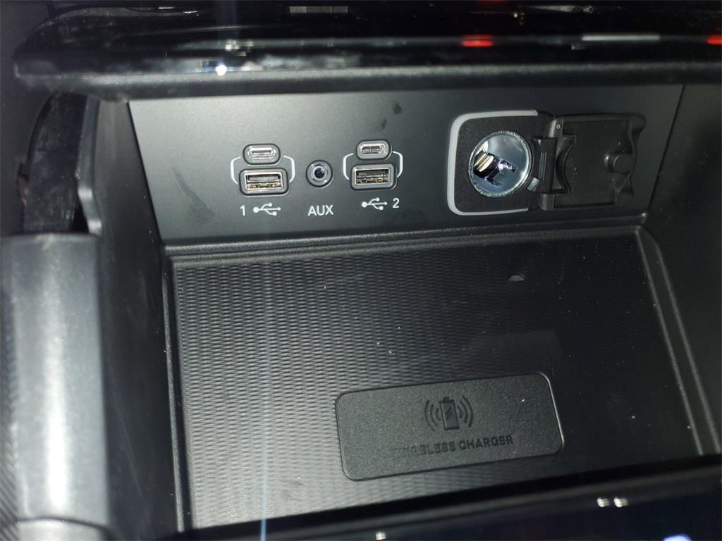 new 2025 Jeep Grand Cherokee L car, priced at $46,998