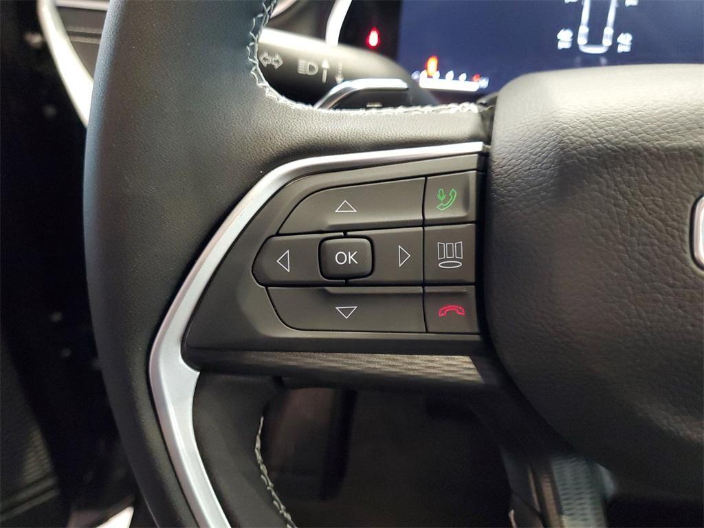 new 2025 Jeep Grand Cherokee L car, priced at $46,998