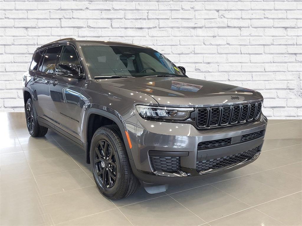 new 2025 Jeep Grand Cherokee L car, priced at $46,998