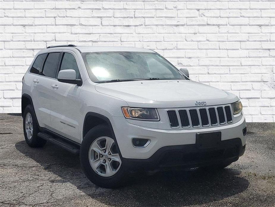 used 2016 Jeep Grand Cherokee car, priced at $15,989