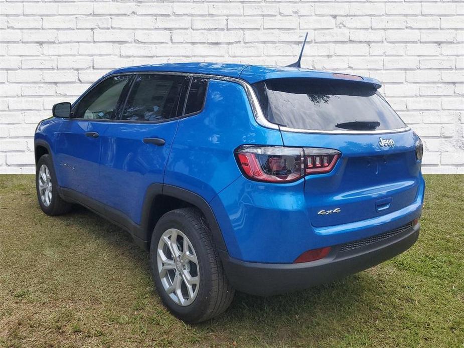 new 2024 Jeep Compass car, priced at $25,601