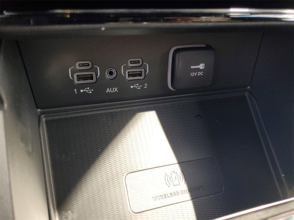 new 2025 Jeep Grand Cherokee car