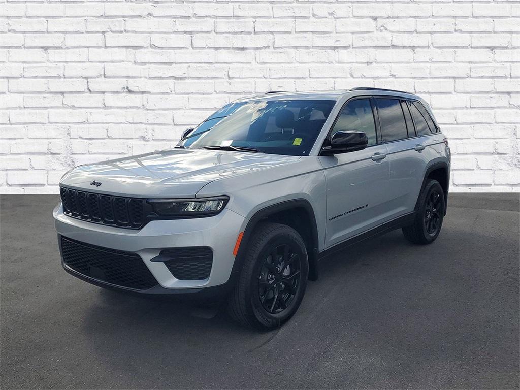 new 2025 Jeep Grand Cherokee car