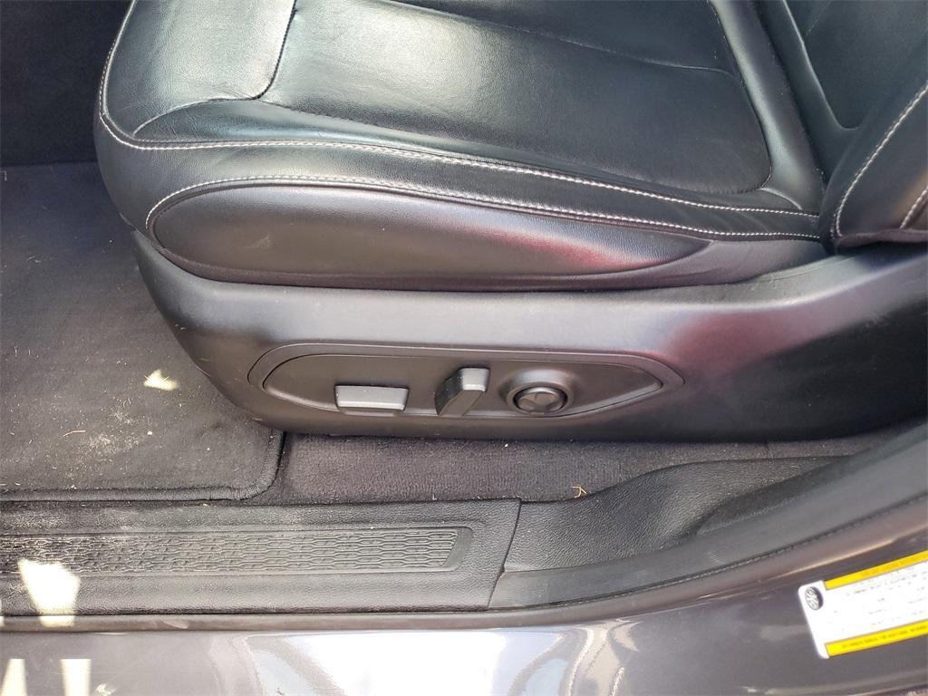 used 2021 Jeep Grand Cherokee L car, priced at $26,995