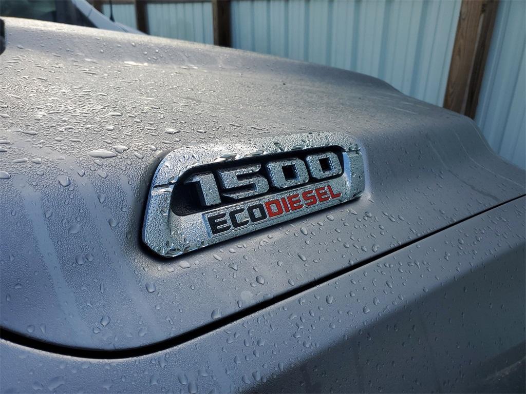 used 2021 Ram 1500 car, priced at $33,642