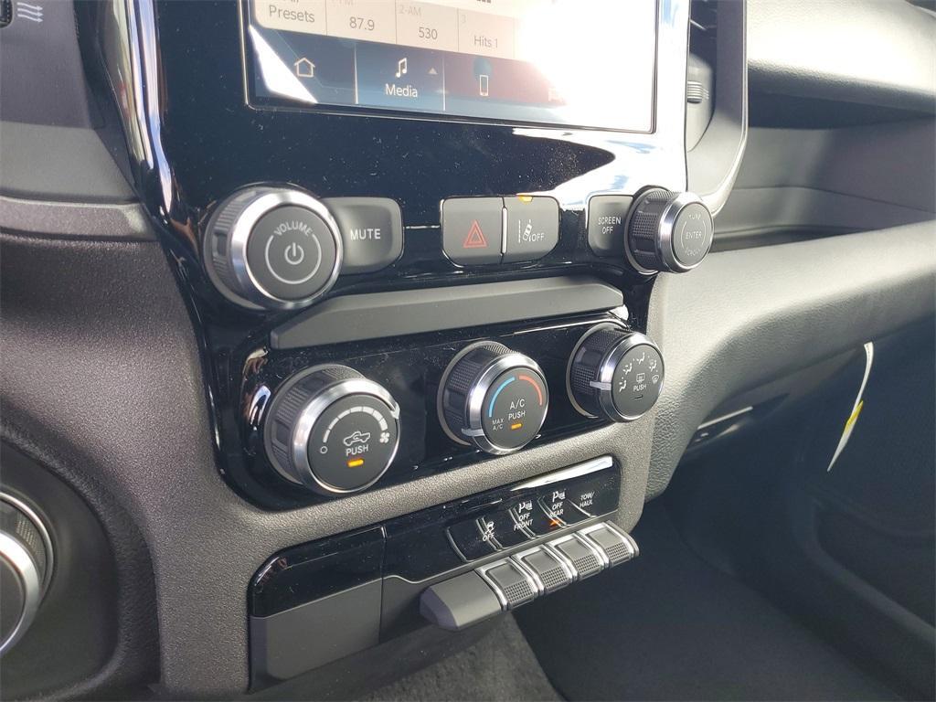 new 2025 Ram 1500 car