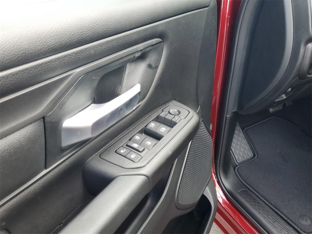 new 2025 Ram 1500 car