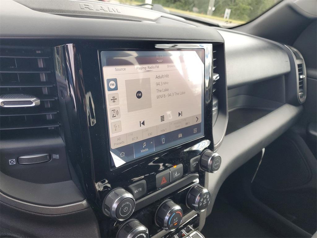 new 2025 Ram 1500 car