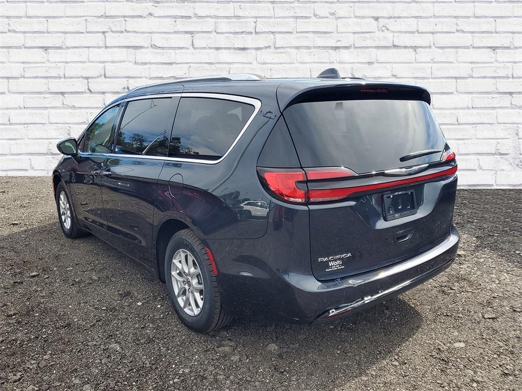 used 2021 Chrysler Pacifica car, priced at $23,446
