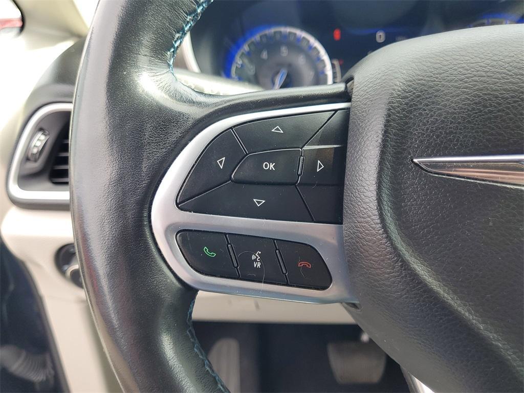 used 2021 Chrysler Pacifica car, priced at $23,446