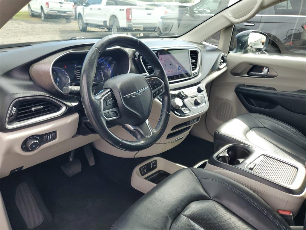used 2021 Chrysler Pacifica car, priced at $23,446
