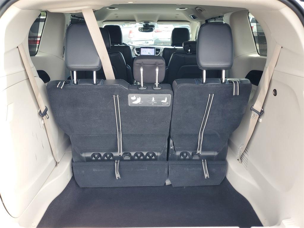 used 2021 Chrysler Pacifica car, priced at $23,446