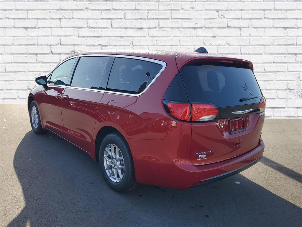 new 2025 Chrysler Voyager car, priced at $40,123
