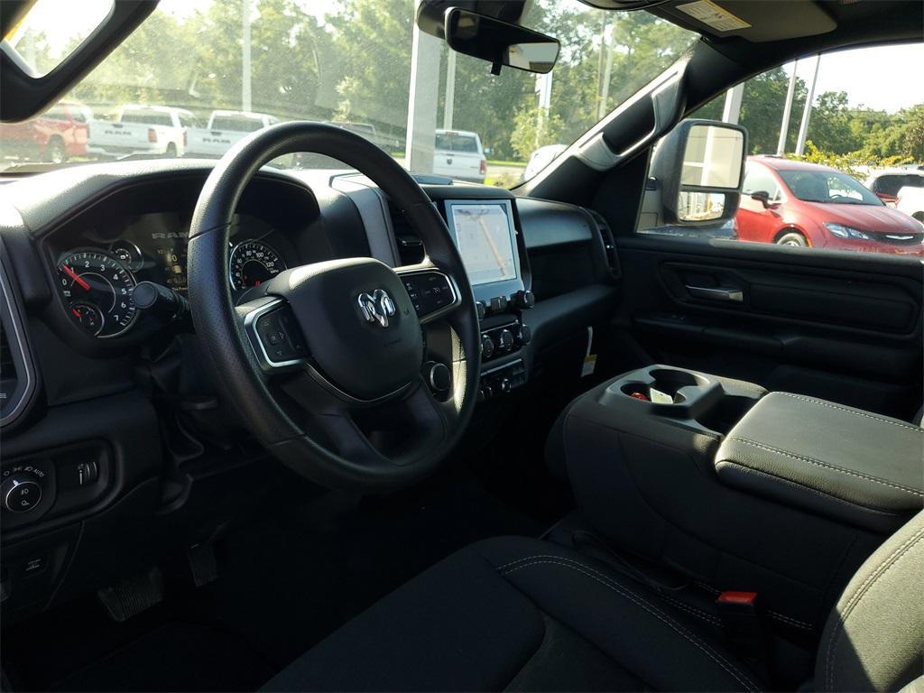new 2025 Ram 1500 car, priced at $55,698