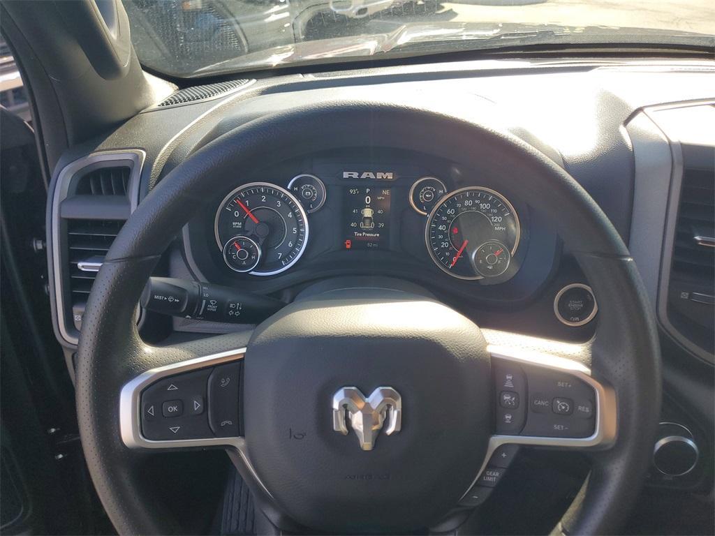 new 2025 Ram 1500 car, priced at $55,698