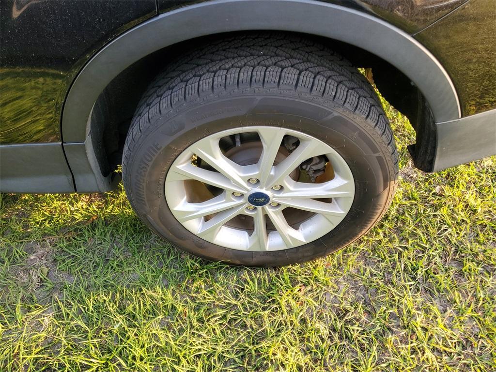 used 2019 Ford Escape car, priced at $15,362