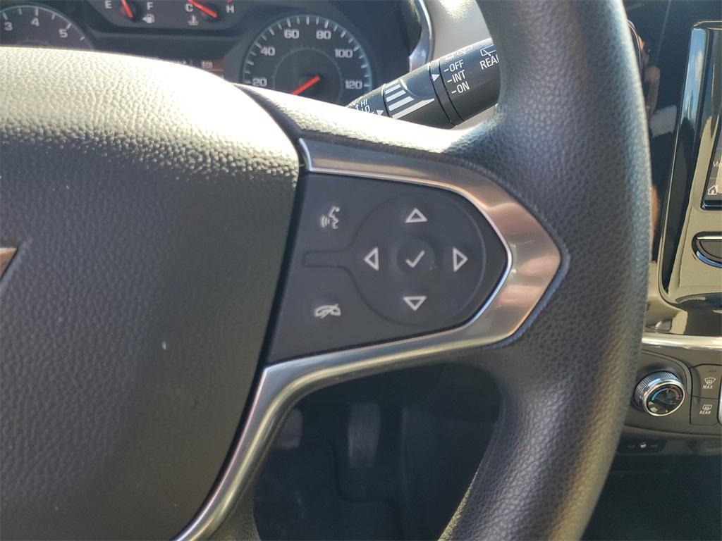 used 2023 Chevrolet Traverse car, priced at $28,486