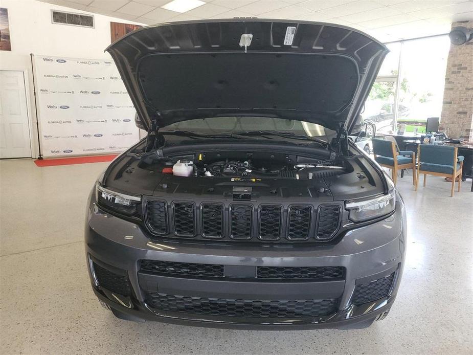 new 2024 Jeep Grand Cherokee L car, priced at $42,092